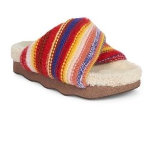 Chloe Wavy Knit Slides